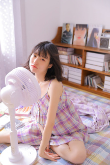我的女主别太萌